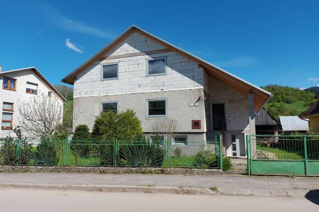 Appartement Horská turistika s domácí atmosférou à Dolny Kubin Extérieur photo